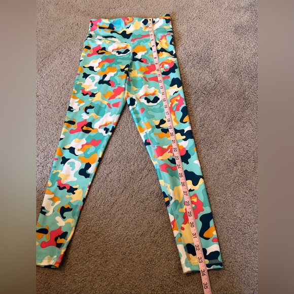 CHAMPION AUTHENTIC ATHLETICWEAR MULTI COLOR CAMOUFLAGE CAMO LEGGINGS - Picture 11 of 13
